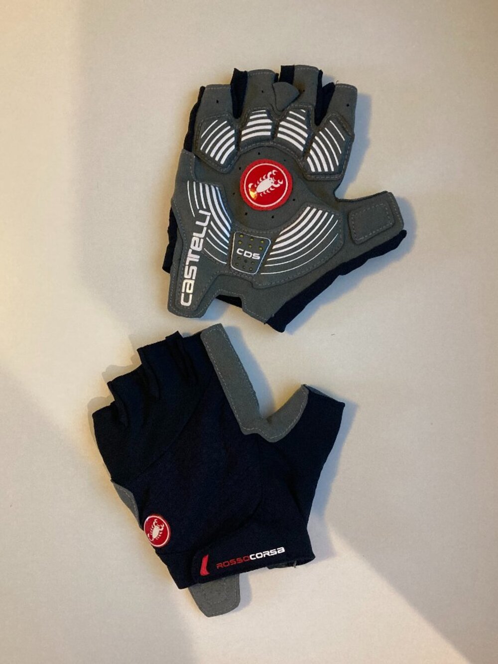 Castelli Rosso Corsa cycling gloves NEVER USED